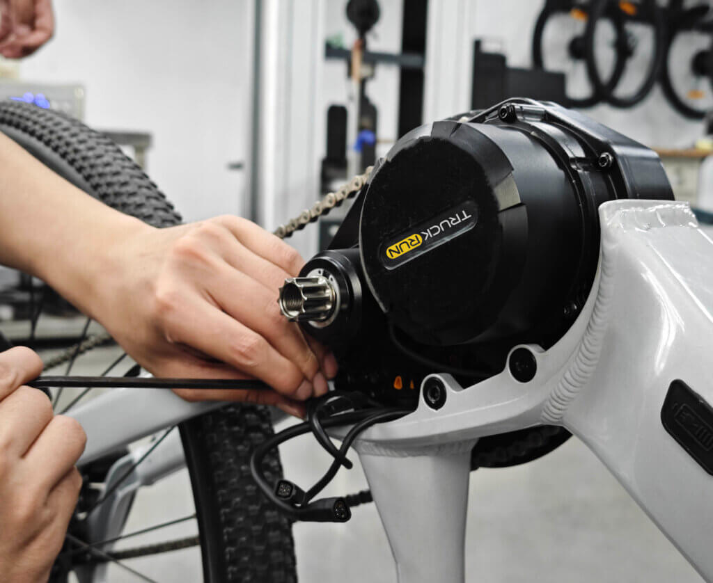 image-of-Service-an-E-Bike-Mid-Drive Motor